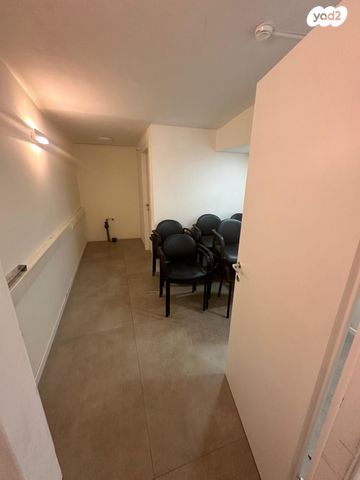 משרדים, הנביאים 8, חיפה