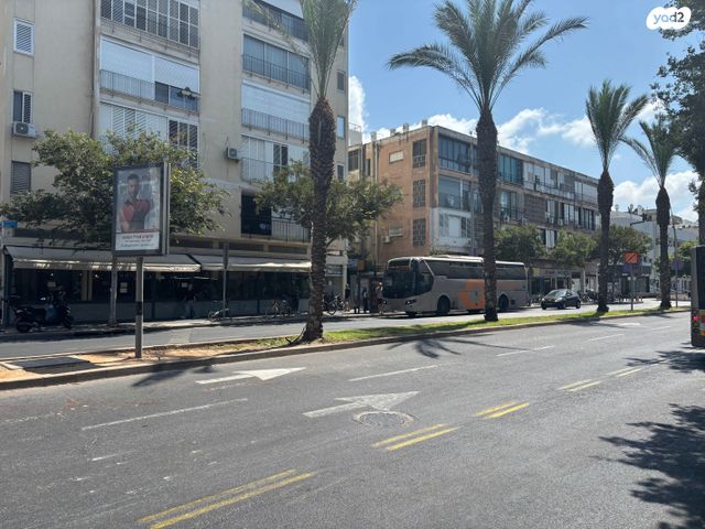 חנויות/ שטח מסחרי, אבן גבירול 93, תל אביב יפו