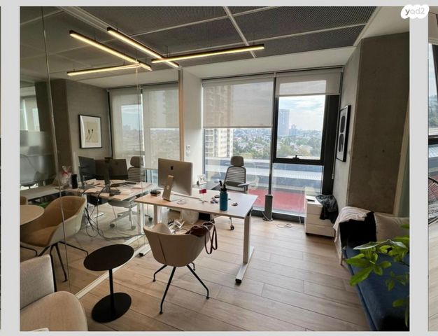 משרדים, יגאל אלון 94, תל אביב יפו