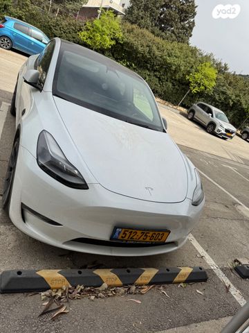 מודעת רכב טסלה מודל Y