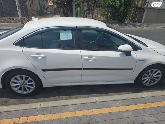 מודעת רכב טויוטה קורולה