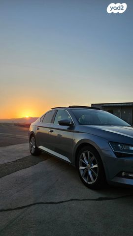 מודעת רכב סקודה סופרב