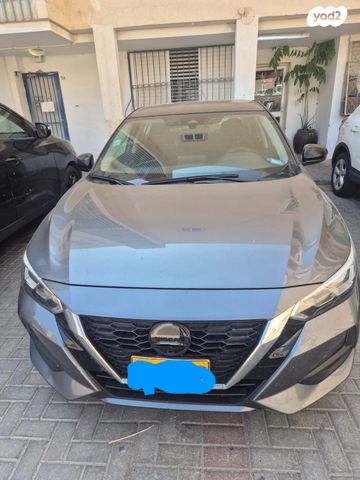 ניסאן סנטרה