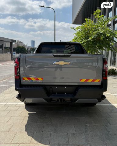 שברולט סילברדו EV