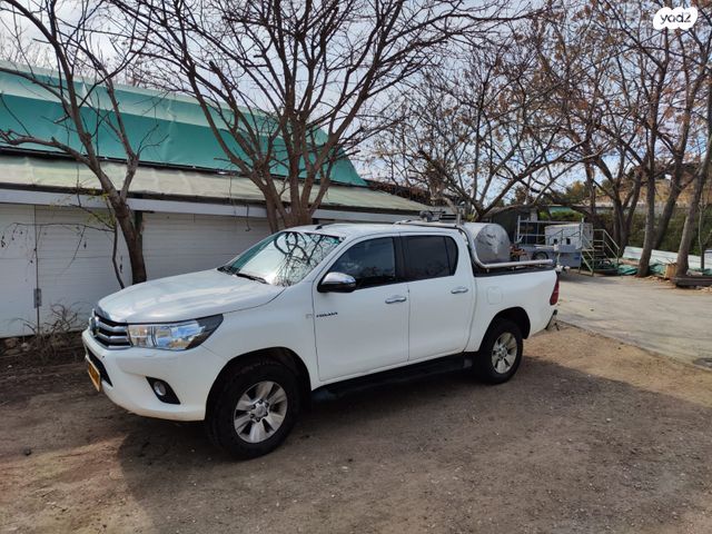 מודעת רכב טויוטה היילקס