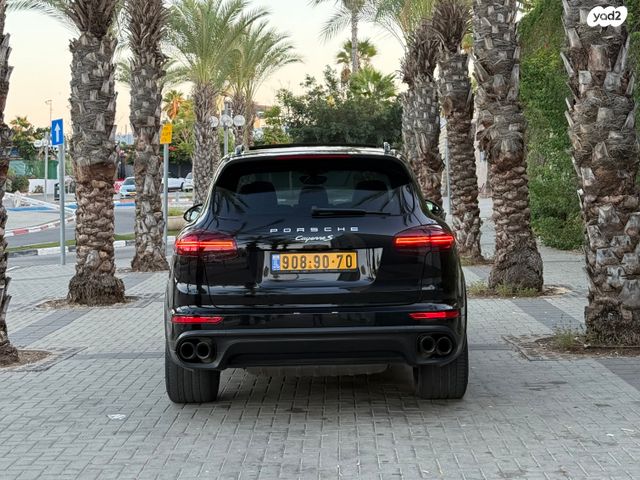 פורשה קאיין