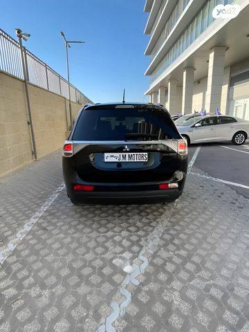 מיצובישי אאוטלנדר