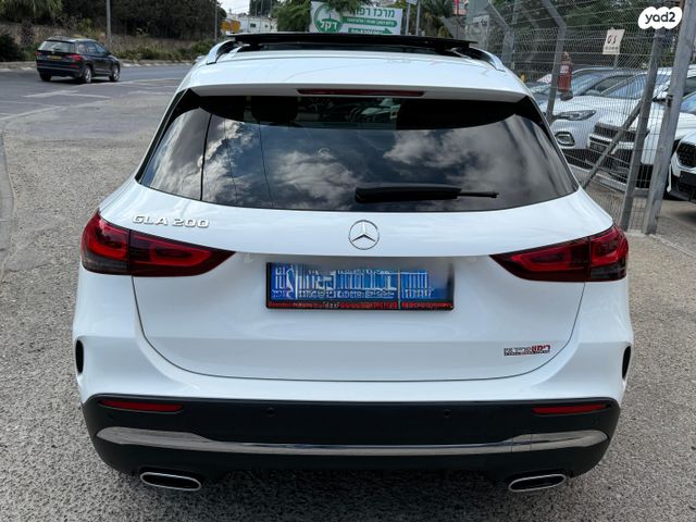 מרצדס-בנץ GLA