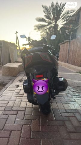 מודעת רכב סאן יאנג ג'וי מקס ספורט 250