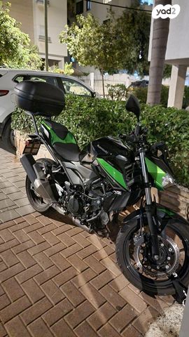 מודעת רכב קאוואסאקי Z400