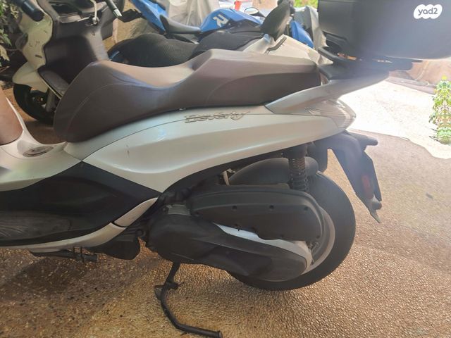 פיאג'ו בוורלי 350