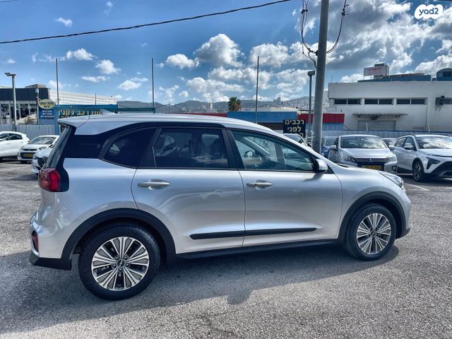 קיה נירו פלוס