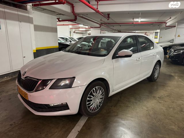 סקודה אוקטביה 