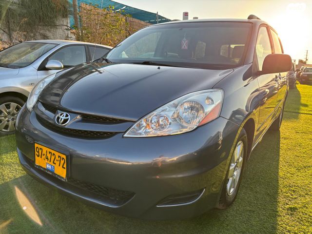 טויוטה סיינה