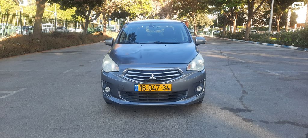 מודעת רכב מיצובישי אטראז'
