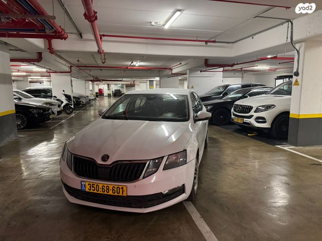 סקודה אוקטביה 