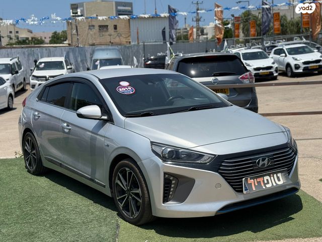 מודעת רכב יונדאי איוניק