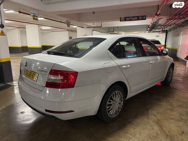 סקודה אוקטביה 