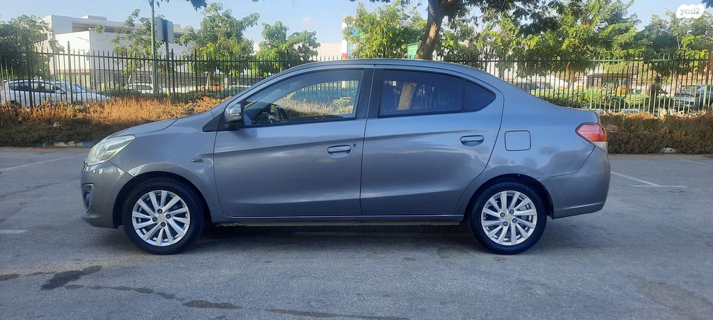 מיצובישי אטראז'