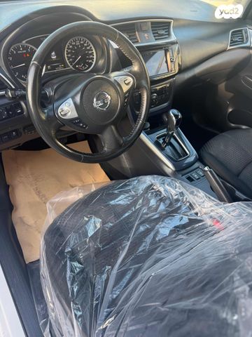 ניסאן סנטרה