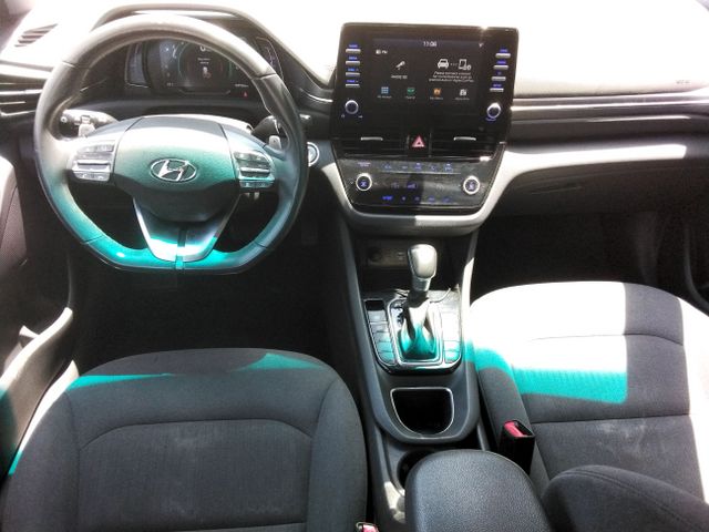 יונדאי איוניק