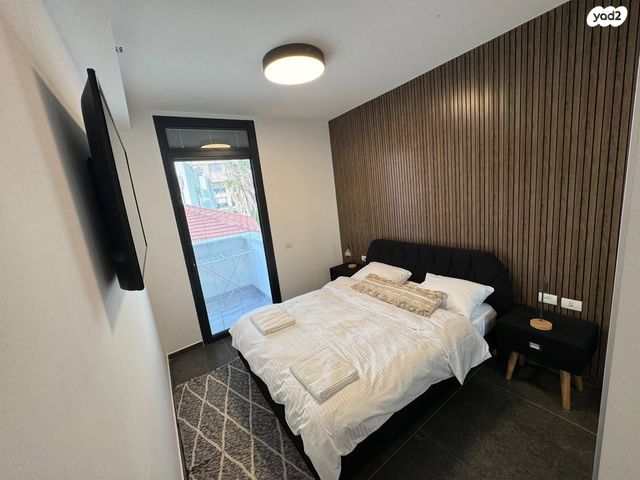 דירה, שדרות העצמאות 9, רוטשילד עצמאות, בת ים