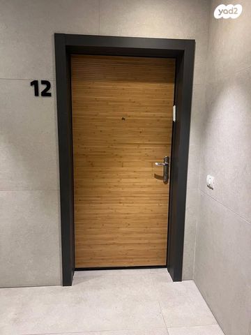 דירה, שדרות העצמאות 9, רוטשילד עצמאות, בת ים