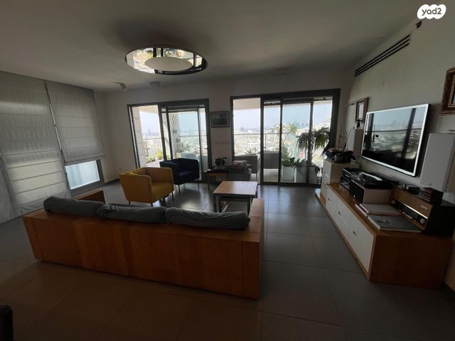 דירה, השקד 4, רמת אילן, גבעת שמואל