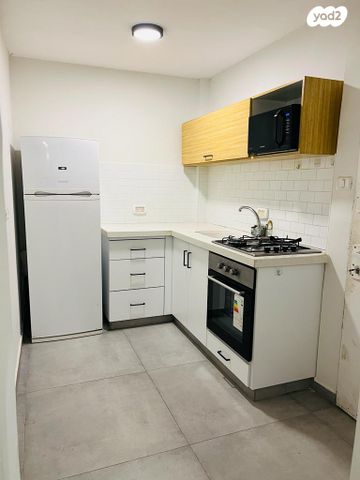 דירה, גיורא יוספטל 26, שכונה ד', באר שבע