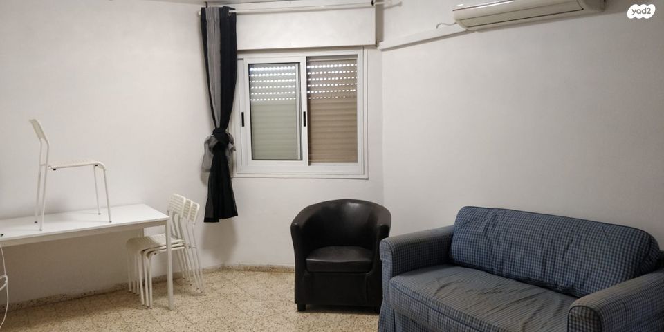 טיילת נווה 16