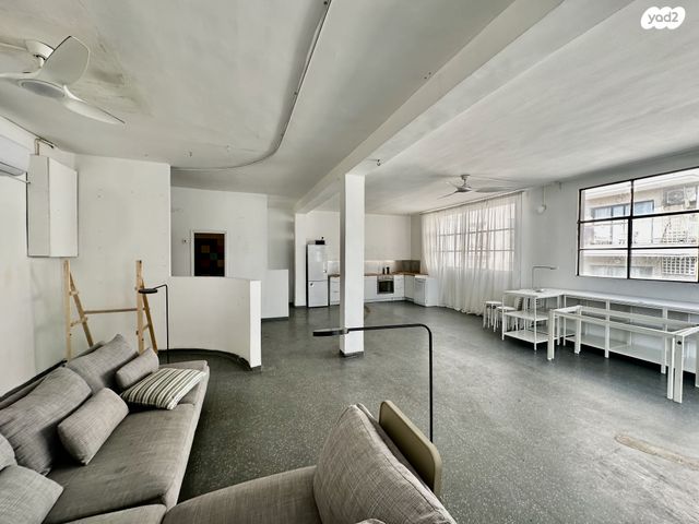 דירה, הרב יצחק ידידיה פרנקל 43, פלורנטין, תל אביב יפו