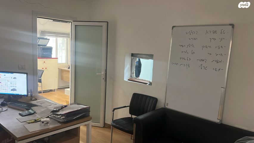 מבני תעשיה, יהודי פקיעין 2, בית"ר, יד שמואל, חדרה