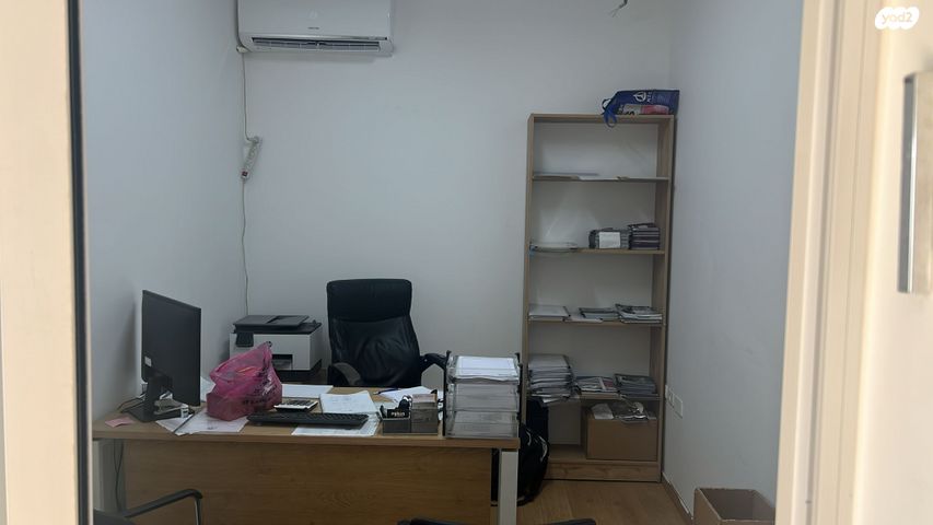 מבני תעשיה, יהודי פקיעין 2, בית"ר, יד שמואל, חדרה