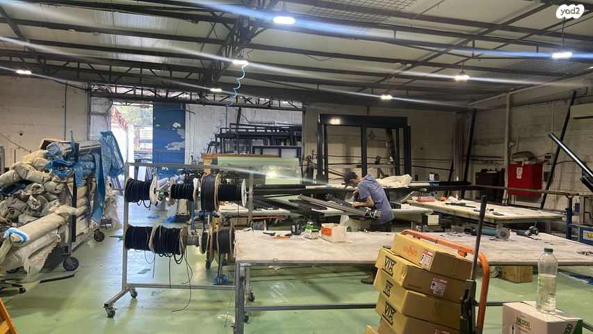 מבני תעשיה, יהודי פקיעין 2, בית"ר, יד שמואל, חדרה