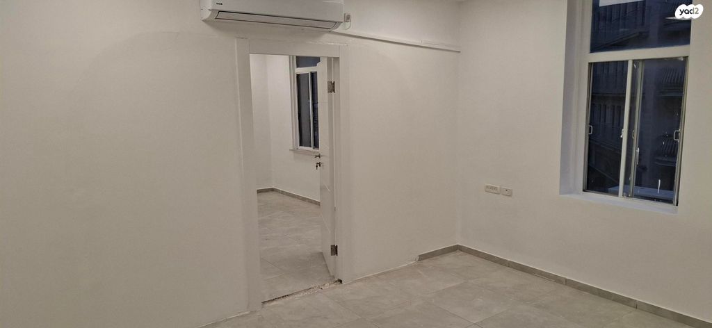 משרדים, בן יהודה 2, מרכז העיר, ירושלים