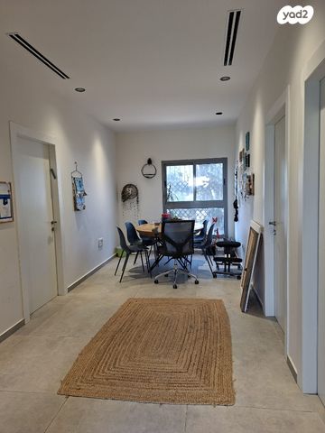 משרדים, משמרות 1, משמרות, משמרות