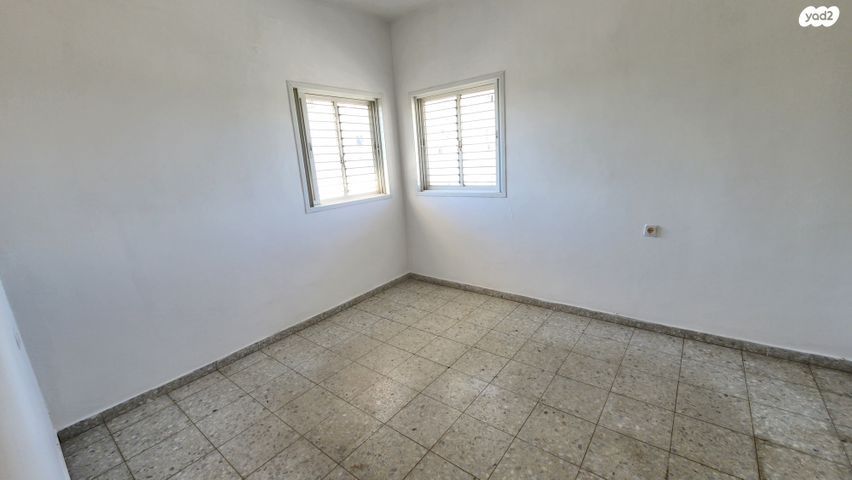 דירה, המעיין, כצנלסון, ראשון לציון