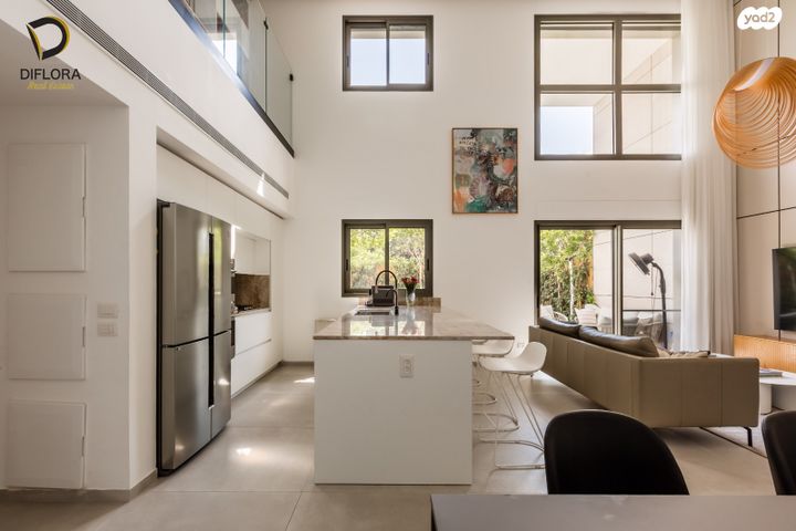 דירת גן, טאגור, נווה אביבים, תל אביב יפו