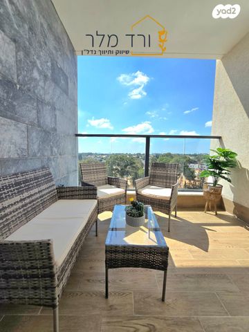 דירה, שעורה 8, פרדס חנה כרכור