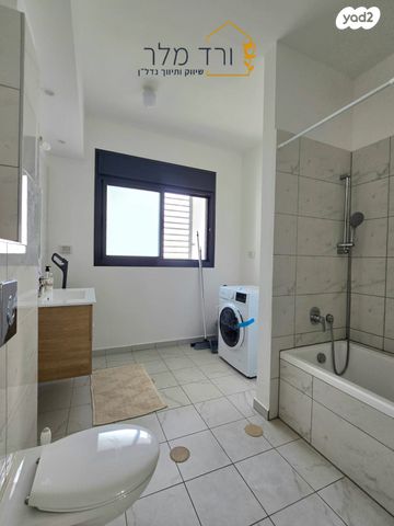 דירה, שעורה 8, פרדס חנה כרכור