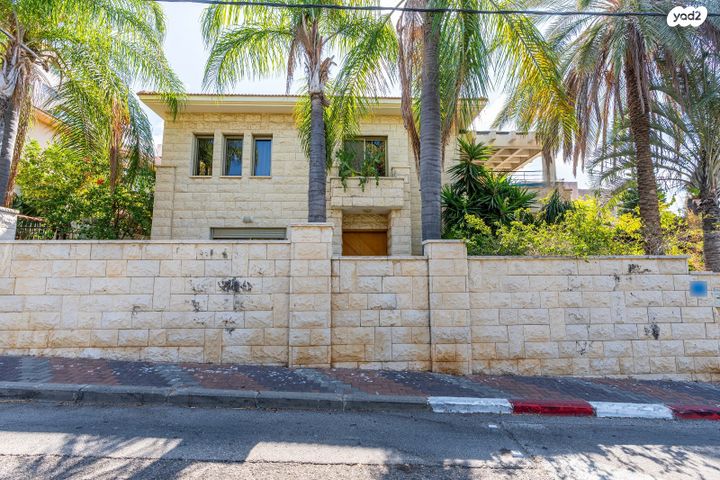 בית פרטי/ קוטג', סמסונוב 6, מרכז העיר, חדרה