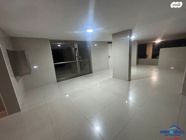 דירה, י.מ. פינס, נאות הרצל, נתניה