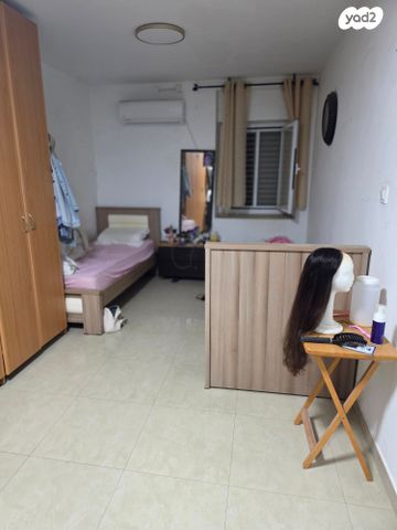 דירה, רחבת גדעון בן יואש, מלכי ישראל, קרית גת