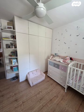 דירה, שמואל שניצר, אזורי חן, גימל החדשה, תל אביב יפו