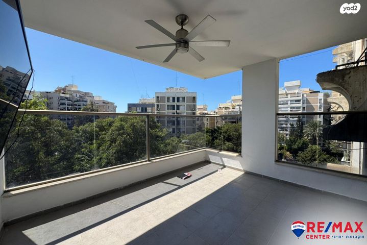 דירה, שדרות בן גוריון, בן גוריון, חולון