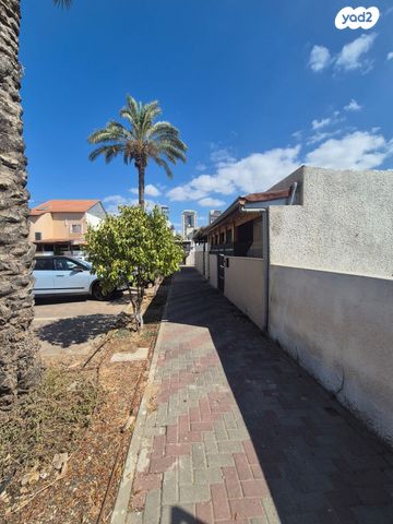 דירת גן, קרית ים