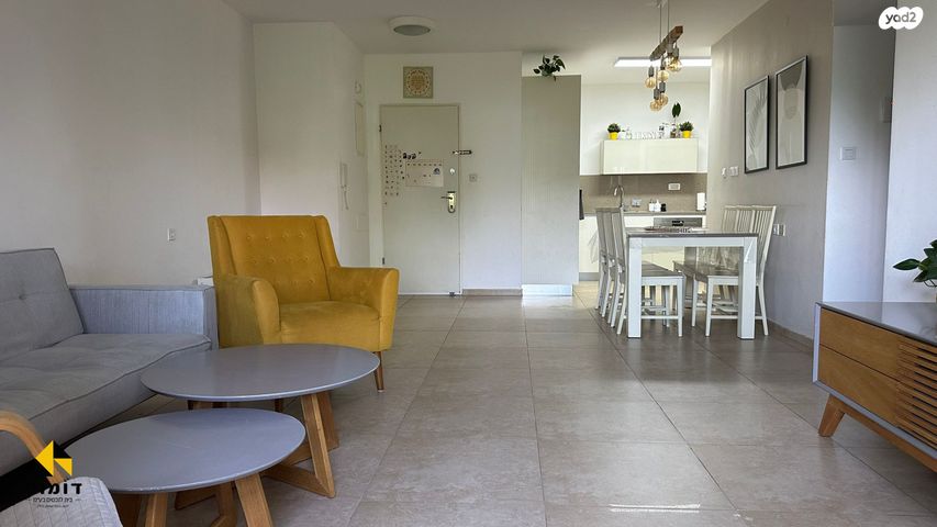 דירה, הר הצופים, רחובות ההולנדית, רחובות