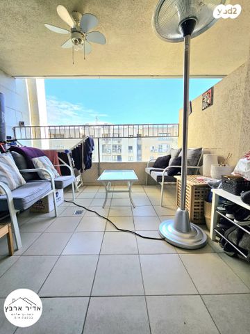 דירה, הזמיר, קרית אונו