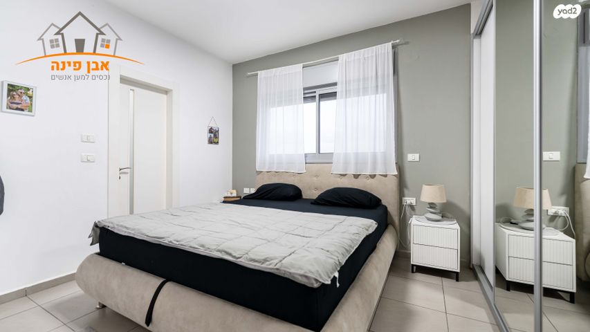 גג/ פנטהאוז, שדרות רפאל סויסה, בר לב, מזכרת בתיה