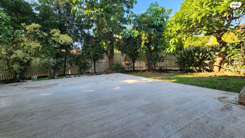 דירת גן, ביל"ו, מרכז דרום, רעננה